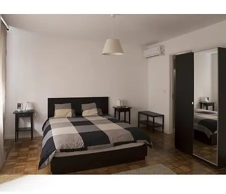 Bed & Breakfast 100 Contos